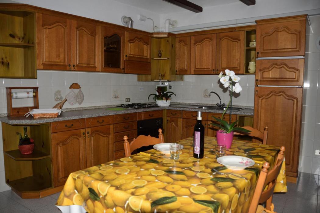 فيلا Casa Dei Ciliegi CastellʼAlfero المظهر الخارجي الصورة